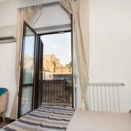 Lo Spasimo Dentro Casa Palermo